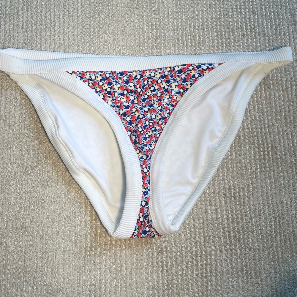 Aerie bottoms